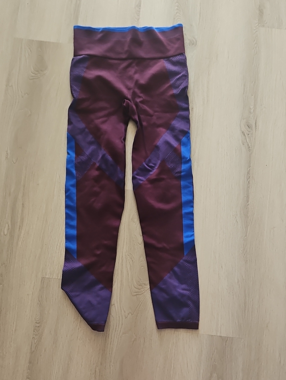 VSPINK Performance Leggings - Purple/Blue